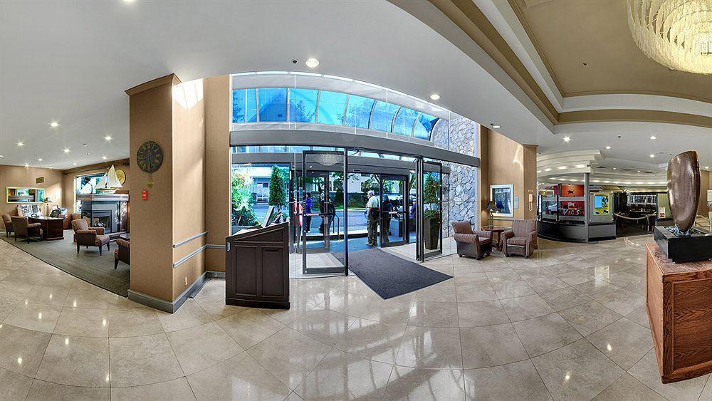 Harbour Towers Hotel & Suites วิกตอเรีย ภายนอก รูปภาพ