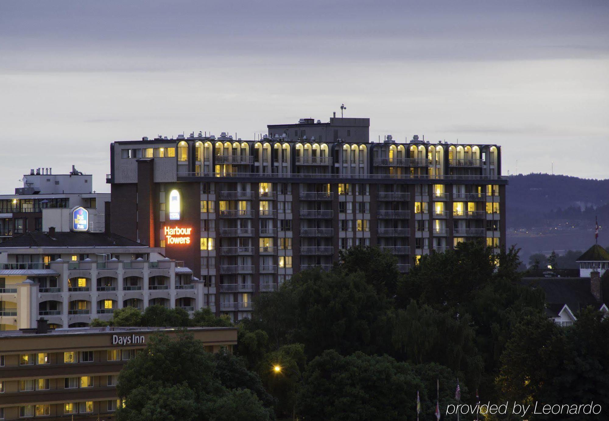Harbour Towers Hotel & Suites วิกตอเรีย ภายนอก รูปภาพ